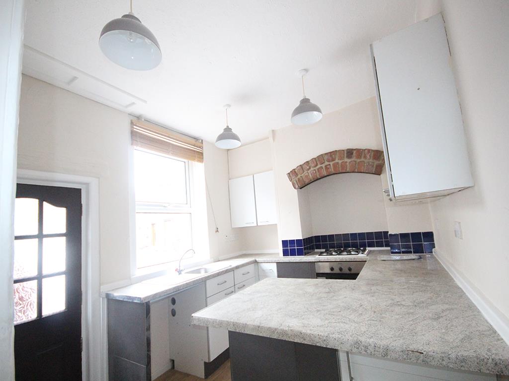 3 bedroom end terrace house Let Agreed in Barnoldswick - IMG_2348.jpg